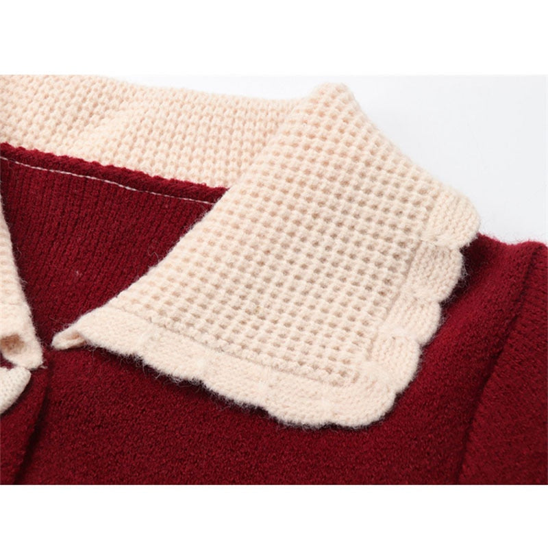 Retro Peter Pan Heart Sweater